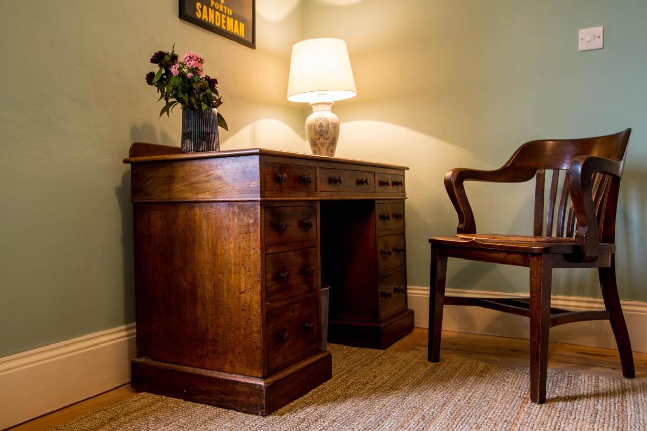 Gwalia House- Stunning Townhouse With 3 Ensuite Bedrooms Laugharne