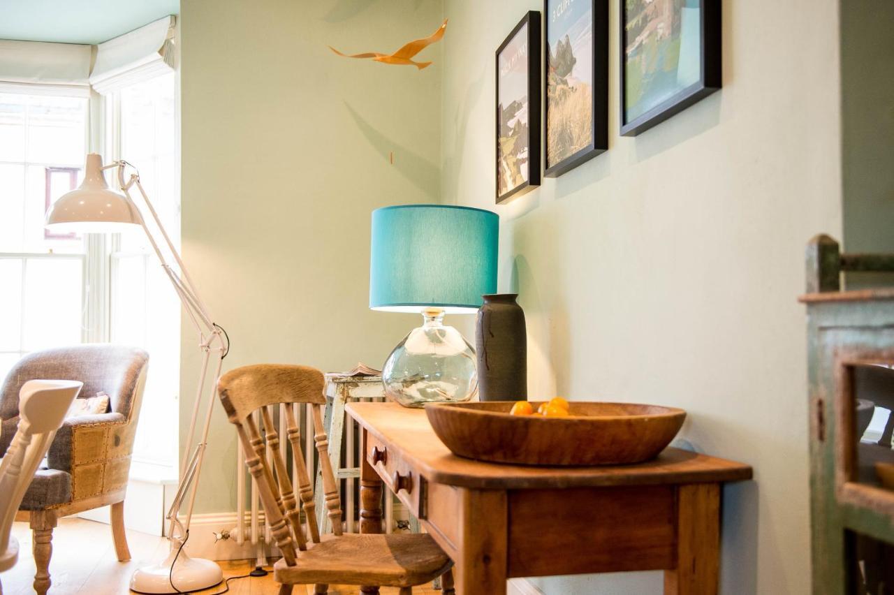 Gwalia House- Stunning Townhouse With 3 Ensuite Bedrooms
