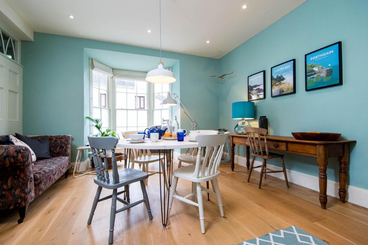 Gwalia House- Stunning Townhouse With 3 Ensuite Bedrooms *