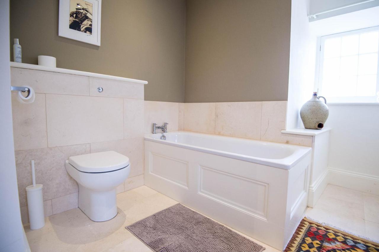 Gwalia House- Stunning Townhouse With 3 Ensuite Bedrooms * Laugharne